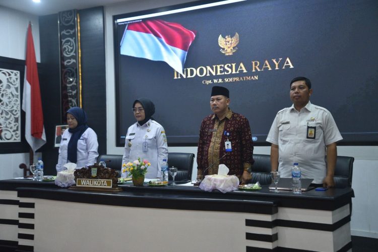 Sri Purwaningsih Minta Camat Cek Warganya yang Terindikasi Stunting. (Foto : ist)