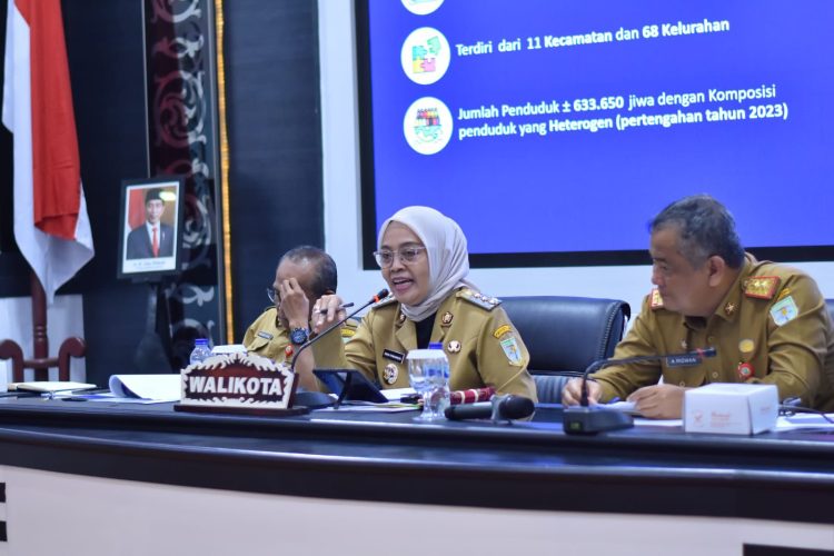 Optimalkan Partisipasi Pemilih, Pj Wali Kota Pastikan TPS Mudah di Akses. (Foto : ist)