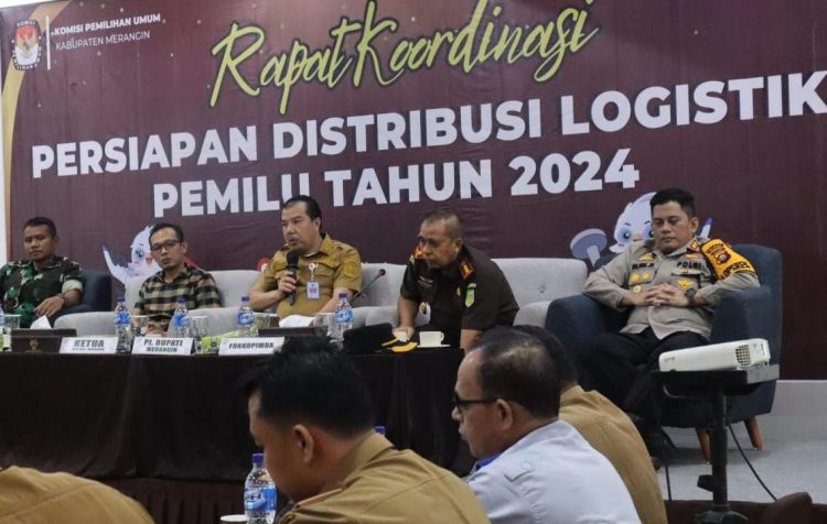 Pj Bupati Merangin Cek Sarana Pendistribusian Logistik Pemilu 2024. (Foto : ist)