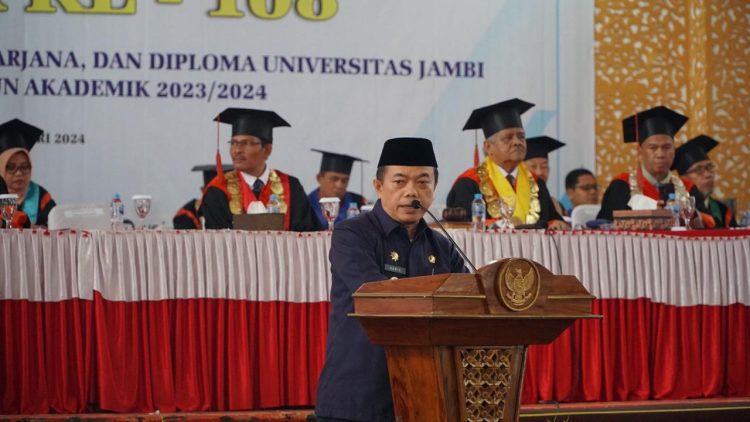 Gubernur Al Haris: Generasi Muda Harus Pandai Mencari Peluang. (Foto : ist)