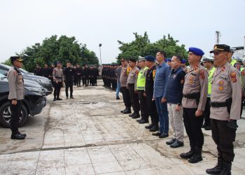 Polda Jambi dan Polresta Amankan Pleno Terbuka KPU Provinsi Jambi. (Foto : ist)