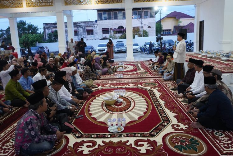 Gubernur Al Haris Buka Puasa Bersama Insan Pers se-Provinsi Jambi. (Foto : ist)