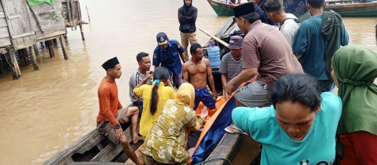 Balita yang tenggelam di Sungai Berbak Ditemukan Sejauh 1 Km. (Foto : ist)