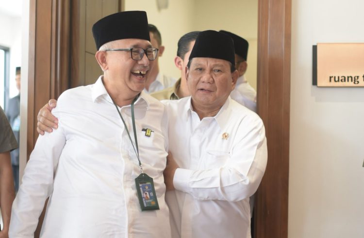 Subianto bersama Ketum LDII KH Chriswanto Santoso di Rakernas LDII 2023. (Foto : ist)