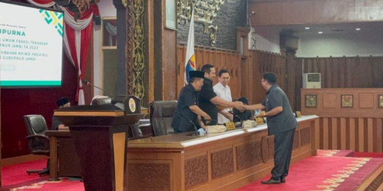 Bahas LKPj, DPRD Gelar Paripurna Penyampaian Tanggapan Fraksi. (Foto : ist)
