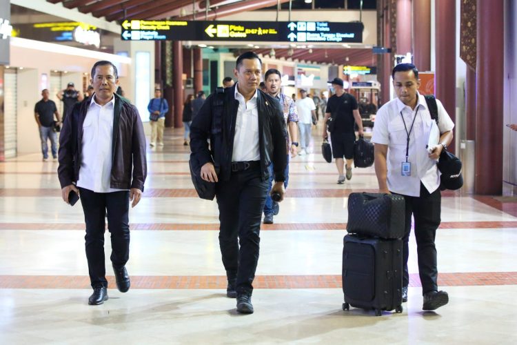 Jalankan Instruksi Presiden, Menteri AHY Cek Tanah Calon Relokasi Korban Erupsi Gunung Ruang. (Foto : ist)