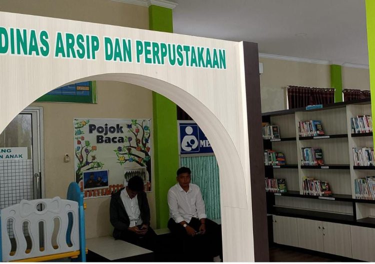 Dinas Kearsipan dan Perpustakaan Hadirkan Pojok Baca di MPP Merangin. (Foto : ist)