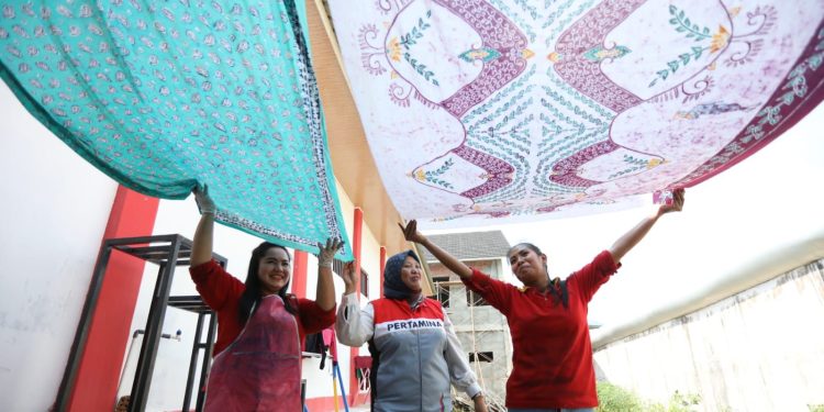 Pertamina EP Jambi Field Dukung Program Pengembangan Batik Lapas Perempuan Kelas IIB Jambi. (Foto : ist)
