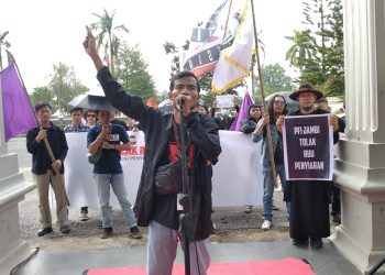 Koalisi Penyelamat Pilar Demokrasi di Jambi Demo Tolak RUU Penyiaran. (Foto : ist)