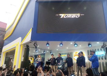 Pengenalan Yamaha NMax Turbo di hadapan pengunjung hari pertama PRJ 2024. (Foto : Rolan - sinarjambi.com)