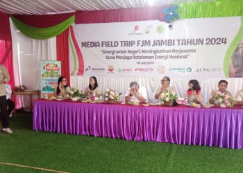 FJM Jambi bersama SKK Migas Sumbagsel - KKKS wilayah Jambi sambangi kawasan PPM Agrowisata Embung Muntialo Binaan PetroChina Jabung. (Foto : Rolan - sinarjambi.com)