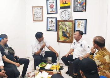 Kepala BPN Kota Depok Indra Gunawan, dalam diskusi upaya pemberantasan mafia tanah dengan rekan-rekan jurnalis. (Foto : BPN Kota Depok)