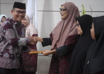 Pj Bupati Merangin Ajak Masyarakat Lebih Perduli dengan Lansia. (Foto : ist)