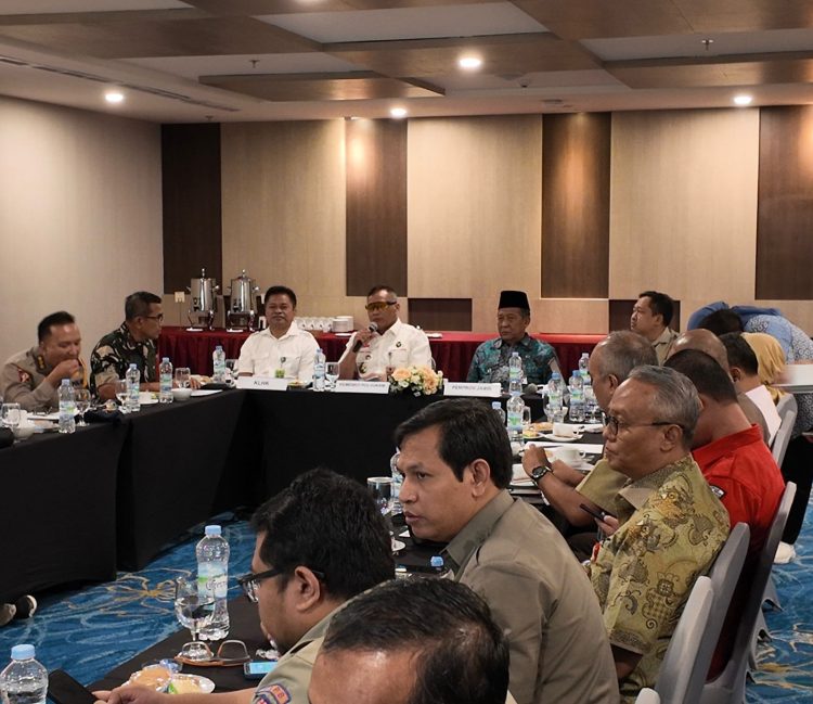 Jambi Jadi Percontohan Penanganan Karhutla. (Foto : ist)