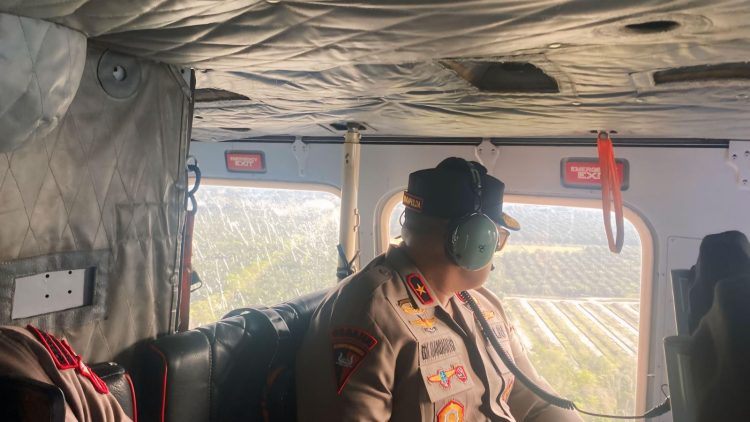 Wakapolda Jambi Cek Titik Api Karhutla. (Foto : ist)