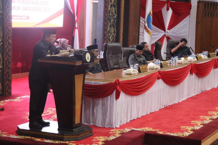 Gubernur Al Haris Sampaikan Nota Pengantar Ranperda APBDP 2024. (Foto : ist)