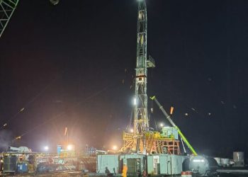 Kejar Target Produksi Migas Nasional, Pertamina EP Ngebor Sumur Migas di Desa Kota Karang Muaro Jambi. (Foto : ist)