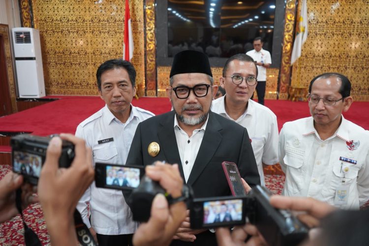 Pjs Gubernur Sudirman Pastikan Pembangunan dan Pelayanan Masyarakat Tetap Berjalan. (Foto : ist)