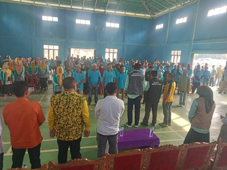 Lantik Ratusan Tim Pemenangan di Lembah Masurai, Nalim-Nilwan Optimis Menang. (Foto : ist)