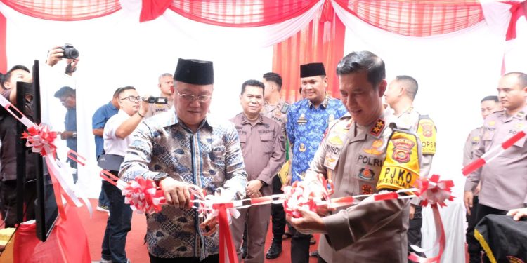 Kapolda Jambi Resmikan Bedah Rumah Milik Lansia di Tungkal Ilir. (Foto : ist)