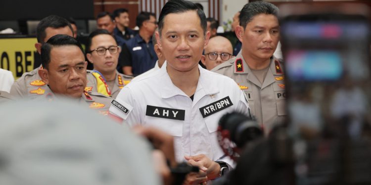 Di Penghujung Pemerintahan Presiden Joko Widodo, Menteri AHY Kembali Gebuk Mafia Tanah. (Foto : ist)