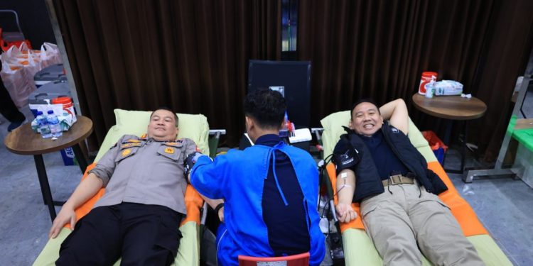 Hari Jadi Ke-73, Divhumas Polri Gelar Donor Darah Bersama Insan Pers. (Foto : ist)