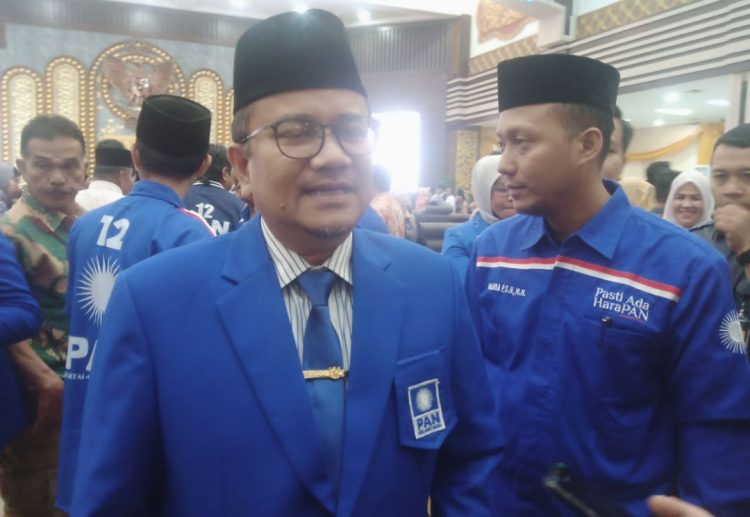 Ketua DPD PAN Kota Jambi Maulana. (Foto : Rolan - sinarjambi.com)