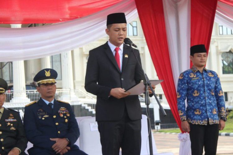 Ketua DPRD Sementara Bacakan Ikrar Kesaktian Pancasila. (Foto : ist)