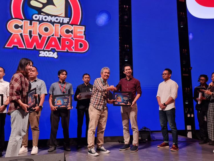 Yamalube Sabet Gelar The Best Motorcycle Genuine Oil di Ajang Penghargaan Bergengsi. (Foto : ist)