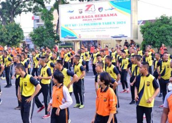 Polda Jambi Gelar Senam Bersama HUT Ke-79 Polairud. (Foto : ist)