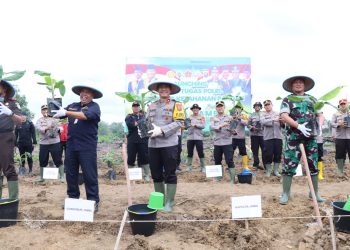 Kapolda Jambi - Danrem Gapu Luncurkan Gugus Tugas Ketahanan Pangan. (Foto : ist)