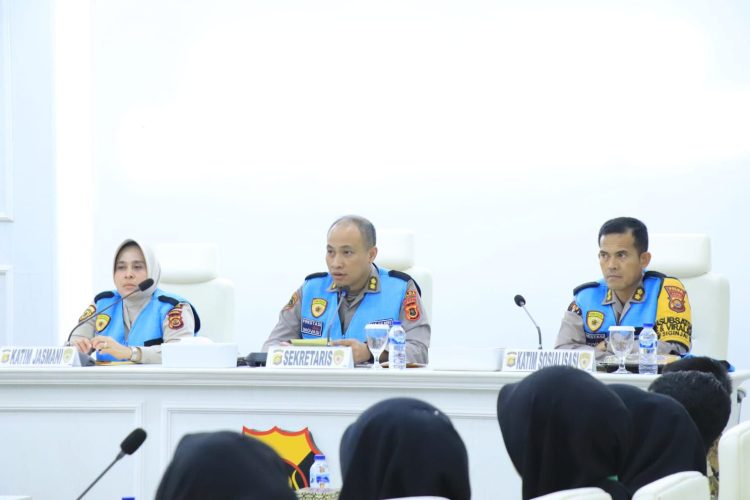 Polda Jambi Sidang Kelulusan Akhir Penerimaan Bakomsus. (Foto : ist)