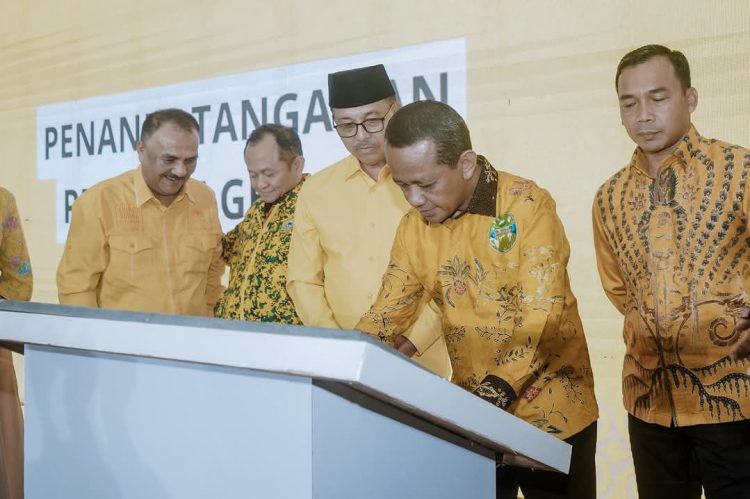 Bahlil Resmikan Kantor Baru DPD Partai Golkar Sumbar. (Foto : ist)