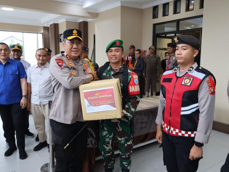 Kapolda Kalteng Bersama Forkopimda Cek Kesiapan Pengamanan Malam Natal. (Foto : ist)