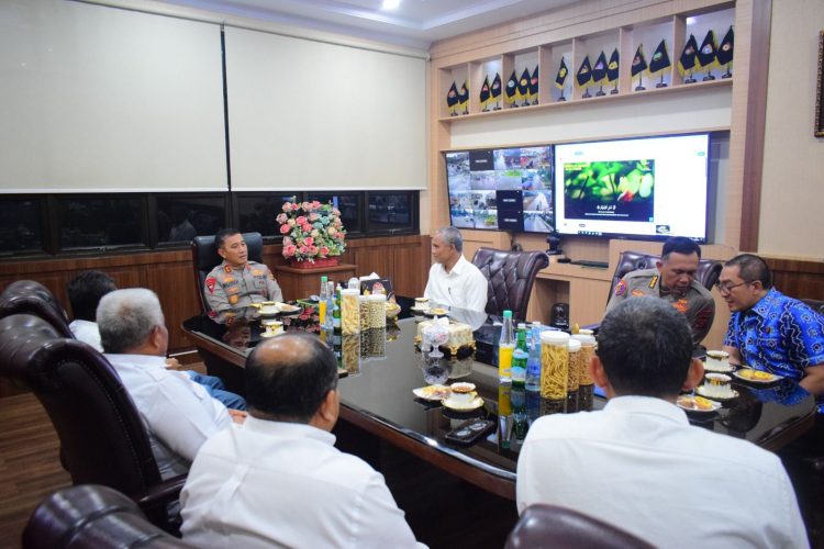 Kapolda Jambi Terima Silaturahmi Direksi PTPN IV. (Foto : ist)