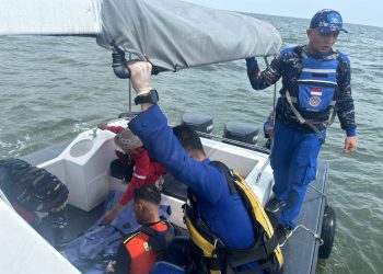 Tim SAR Gabungan Temukan ABK yang Hilang di Perairan Tengah Pangkal Duri Tanjabbar. (Foto : ist)