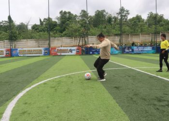 Gubernur Al Haris Buka Pertandingan Mini Soccer Piala Gubernur 2025. (Foto : ist)
