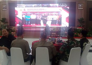 Wakapolda Jambi Ikuti Virtual Baksos Polri Presisi Bersama Mahasiswa, Aliansi BEM dan OKP. (Foto : Rolan - sinarjambi.com)