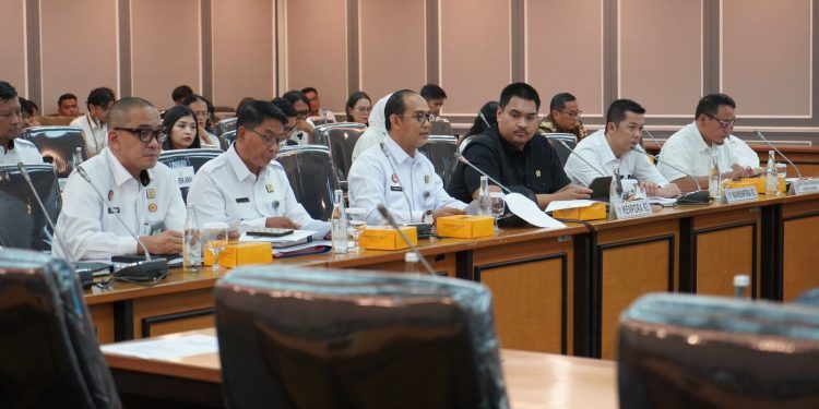 Komisi XIII DPR Setujui Pemberian Kewarganegaraan RI kepada Dion Markx, Tim Geypens dan Ole Romenij. (Foto : ist)