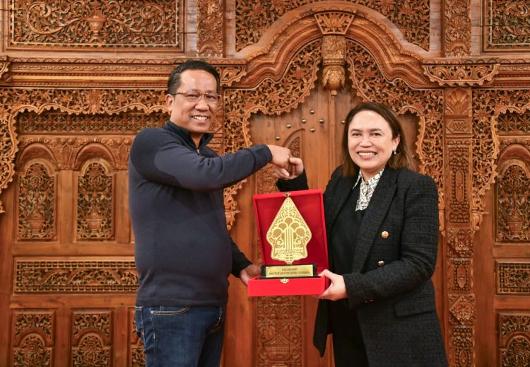 Menteri Hukum Sambangi KBRI Seoul. (Foto : ist)