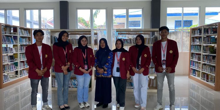 Mahasiswa KKN Universitas Muaro Bungo Sambangi Perpustakaan Daerah Merangin. (Foto : ist)