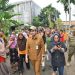 Wawako Diza Kunjungi Warga Terdampak Banjir dan Salurkan Bantuan untuk Dapur Umum. (Foto : ist)