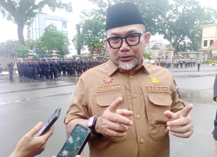 Sekda Provinsi Jambi Sudirman. (Foto : Rolan - sinarjambi.com)