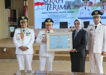 Gubernur Al Haris Perkuat Sinergi dengan Pemerintah Kota Jambi. (Foto : ist)