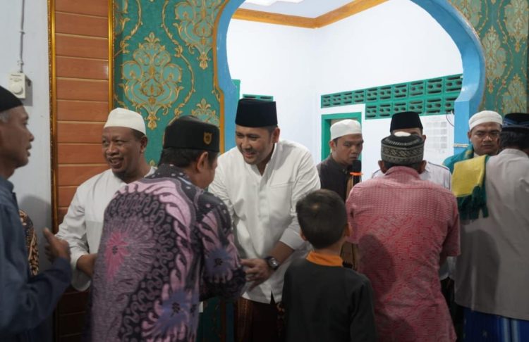 Bupati HM Syukur Safari Ramadhan 1446 H ke Desa Sinar Gading. (Foto : ist)