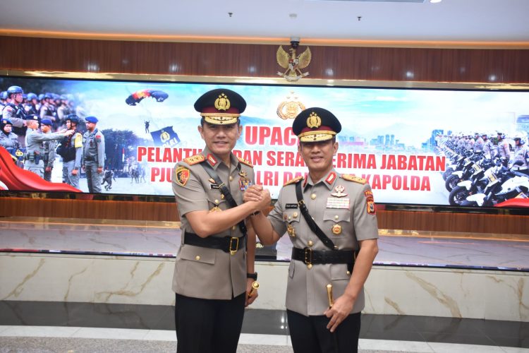 Kapolri Pimpin Sertijab Sejumlah Pejabat Polri. (Foto : ist)