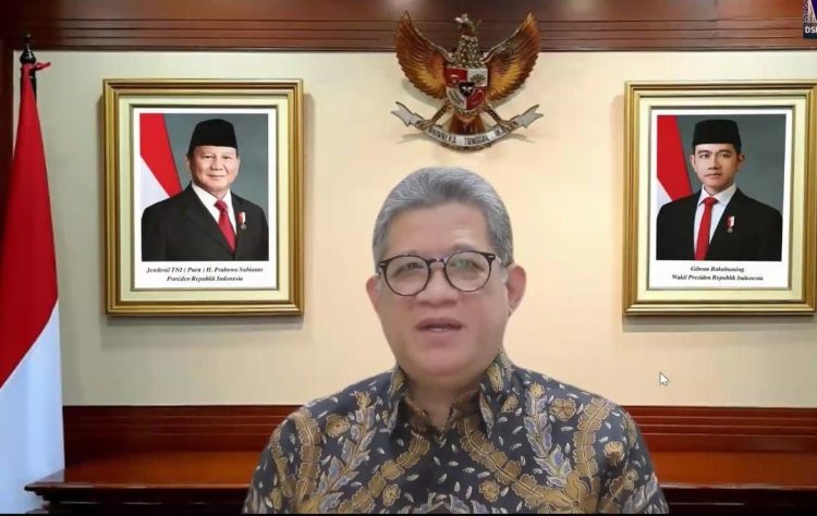 Deputi Gubernur Bank Indonesia, Doni P. Joewono meluncurkan Gerakan Bersama Edukasi Pelindungan Konsumen (GEBER PK) tematik Ramadan 2025. (Foto : ist)
