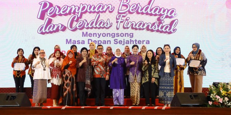 OJK, BI dan BP3MI Gelar peringatan hari Kartini. (Foto : ist)