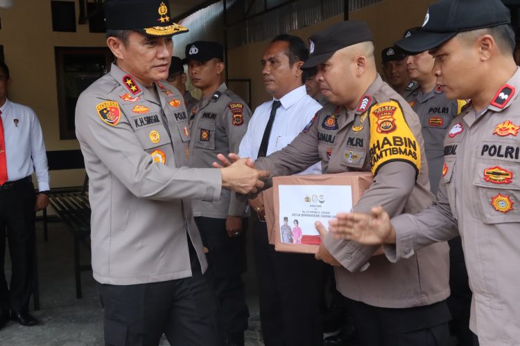 Kapolda kunker ke Polres Kerinci. (Foto : ist)