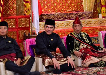 Kapolda hadiri pengukuhan Gubernur dan Wagub Jambi sebagai pembina dan pemangku adat Melayu. (Foto : ist)